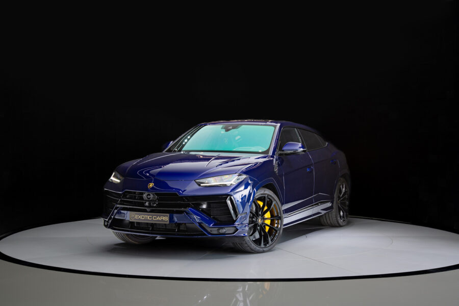 Lamborghini Urus S in Blue Front View